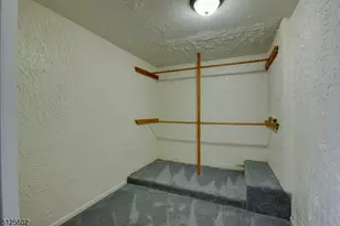 295 N Park St, East Orange, NJ 07017 - Photo 8