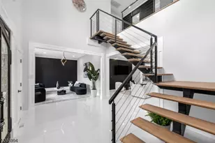 125 Hamilton Trail, Totowa, NJ 07512 - Photo 8