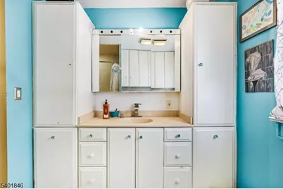 30 Portland Ave, Fanwood, NJ 07023 - Photo 16