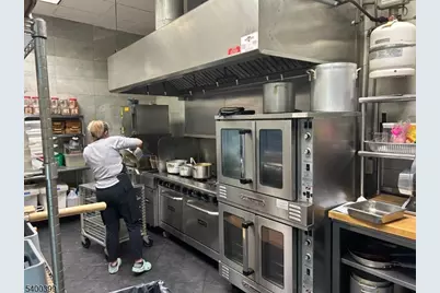 125 Wallington Ave, Wallington, NJ 07057 - Photo 12