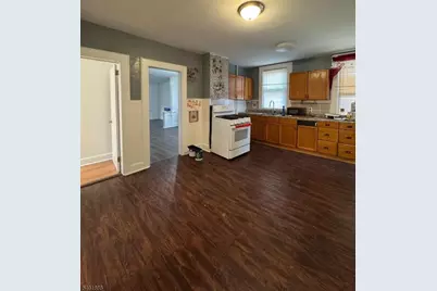 107 Melville Pl #2, Irvington, NJ 07111 - Photo 2