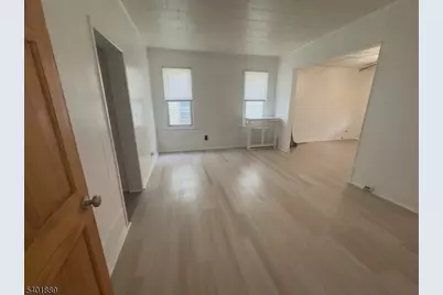 93 Schley St #2, Newark, NJ 07112 - Photo 2