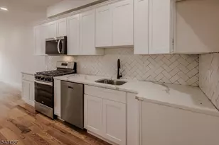 29 Kent St, Newark, NJ 07108 - Photo 2
