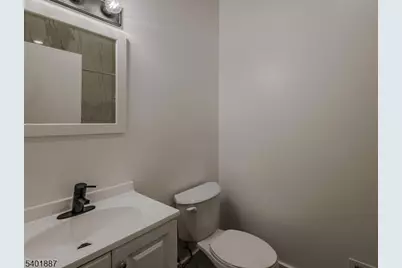 29 Kent St, Newark, NJ 07108 - Photo 16