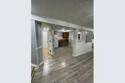 5 Wagonwheel Rd, Vernon, NJ 07422 - Photo 2