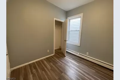 339 Howe Ave, Passaic, NJ 07055 - Photo 8