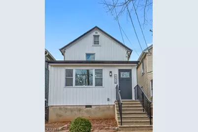 652 W Broad St, Westfield, NJ 07090 - Photo 1