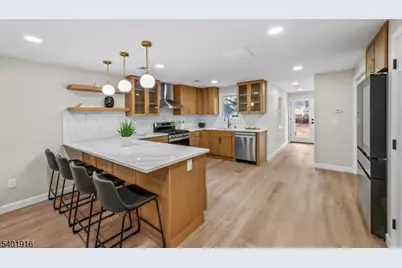 652 W Broad St, Westfield, NJ 07090 - Photo 4