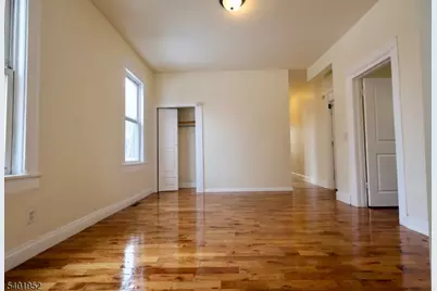 292 S 8th St #1, Newark, NJ 07103 - Photo 6