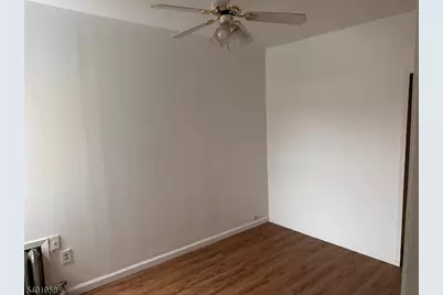 986 Madison Ave, Paterson, NJ 07501 - Photo 8