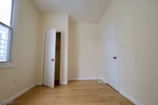 14 Wainwright St, Newark, NJ 07112 - Photo 16