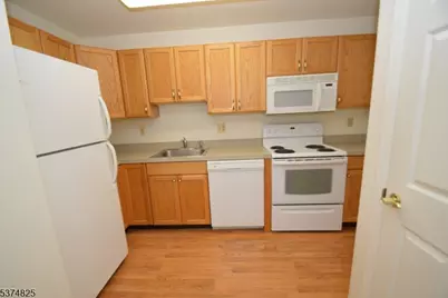 1 Jenny Lind St  Unit 20, Netcong, NJ 07857 - Photo 16