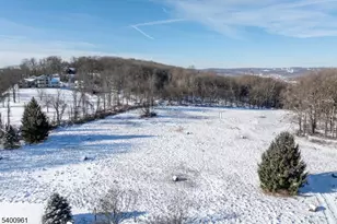 11 Logan Dr, Tewksbury Township, NJ 07830 - Photo 18