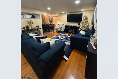 2611 N Wood Ave, Linden, NJ 07036 - Photo 2