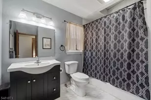 2611 N Wood Ave, Linden, NJ 07036 - Photo 24