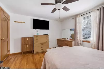 2611 N Wood Ave, Linden, NJ 07036 - Photo 16