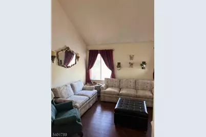 36 Stevens Court, Bedminster Township, NJ 07921 - Photo 2