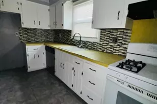 32 Union Pl, Irvington, NJ 07111 - Photo 4