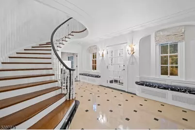 655 Lake St, Newark, NJ 07104 - Photo 6