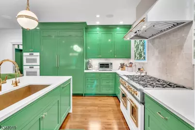 655 Lake St, Newark, NJ 07104 - Photo 12