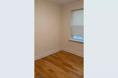 642 Bergen St, Newark, NJ 07108 - Photo 4