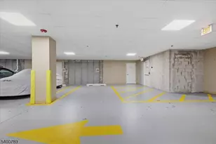 5301 Enclave Cir, Franklin Township, NJ 08873 - Photo 24