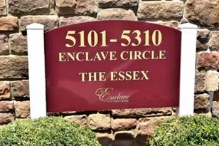 5301 Enclave Cir, Franklin Township, NJ 08873 - Photo 2