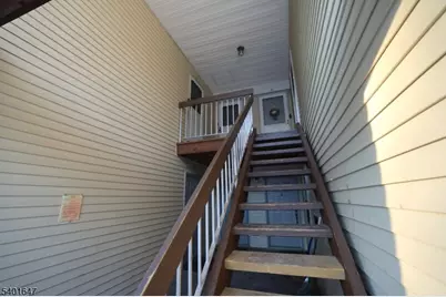 70 Eton Way, Franklin Township, NJ 08873 - Photo 2