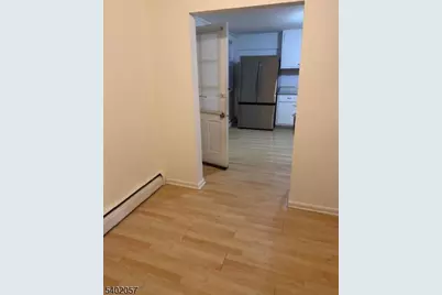 122 N 8th St, Hawthorne, NJ 07506 - Photo 10