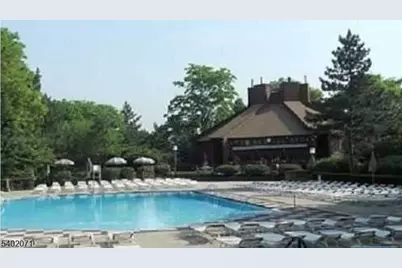 224 Sandcastle Ky, Secaucus, NJ 07094 - Photo 14