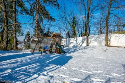 4 Winthrop Rd, Franklin Township, NJ 08873 - Photo 50