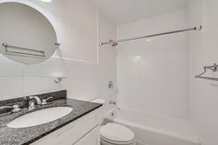 4 Winthrop Rd, Franklin Township, NJ 08873 - Photo 44