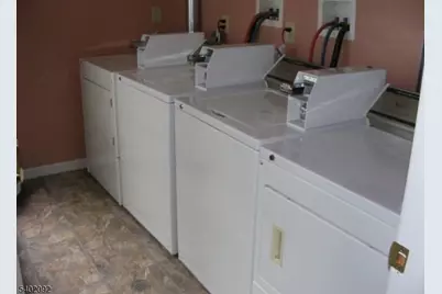 512 Chestnut St #D, Union Township, NJ 07083 - Photo 10