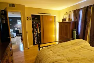 19 Plauderville Ave, Garfield, NJ 07026 - Photo 6