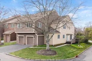 1 Avery Ct, Madison, NJ 07940 - Photo 2