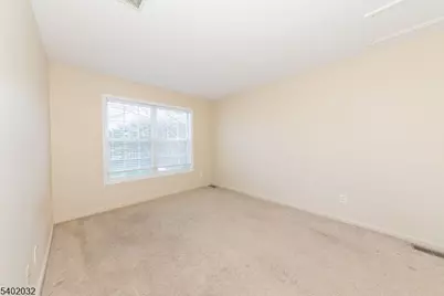 144 Stratford Dr #1045, Nutley, NJ 07110 - Photo 14