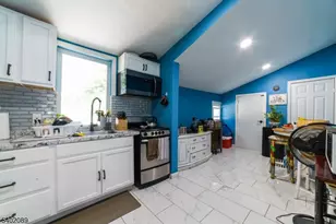 9 Lakeview Ave, Mount Olive, NJ 07828 - Photo 4