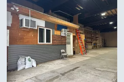 45 Malvern St, Newark, NJ 07105 - Photo 2