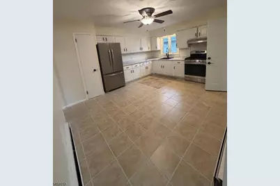 360 Highland Ave #2, Clifton, NJ 07011 - Photo 6