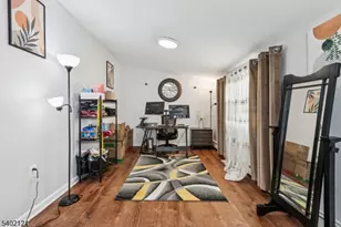 41 Pinetree Dr, Sayreville Boro, NJ 08859 - Photo 14