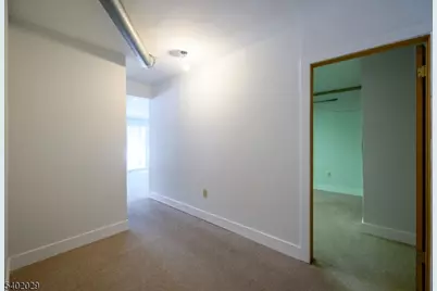 5 Clover Hills Dr, Franklin Township, NJ 08873 - Photo 22