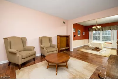 5 Clover Hills Dr, Franklin Township, NJ 08873 - Photo 4