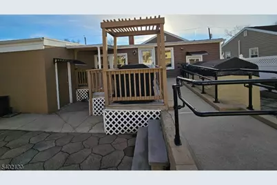 828 Smith St, Linden, NJ 07036 - Photo 16