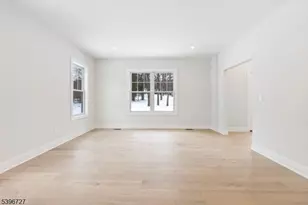 22 Furnace Rd, Chester, NJ 07930 - Photo 4