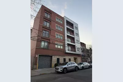 84 Walnut St #303, Newark, NJ 07102 - Photo 1