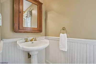 3 Spring House Rd, Bernardsville, NJ 07924 - Photo 18