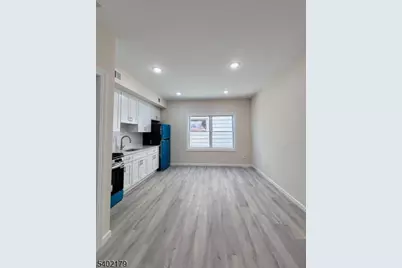 59 Cedar St, Paterson, NJ 07501 - Photo 2