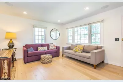 240 Princeton Ave, Rahway, NJ 07065 - Photo 4