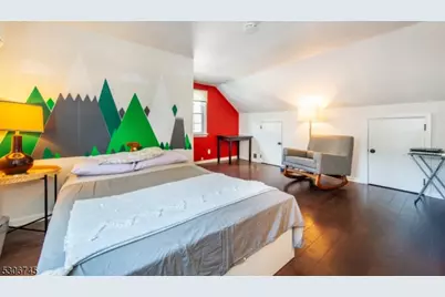 240 Princeton Ave, Rahway, NJ 07065 - Photo 16