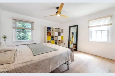 240 Princeton Ave, Rahway, NJ 07065 - Photo 12